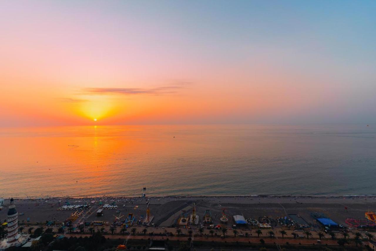 Orbi City Suite With Sea View Μπατούμι Εξωτερικό φωτογραφία