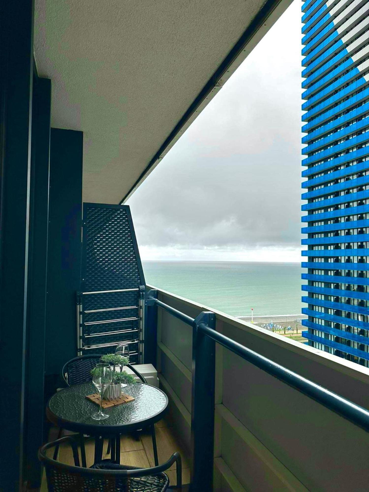 Orbi City Suite With Sea View Μπατούμι Εξωτερικό φωτογραφία